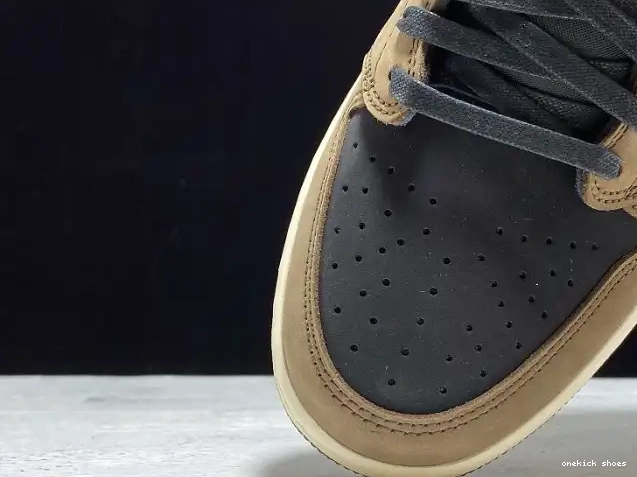 Chep Onekick OG 1 Air Low x Dark Mocha Travis Jordan SP Scott CQ4277-001 0323